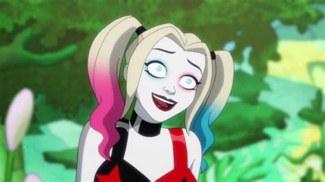 harley quinn nude scenes|Harley Quinn TOPLESS sex scene revealed from Batman White。